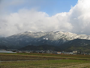 天山